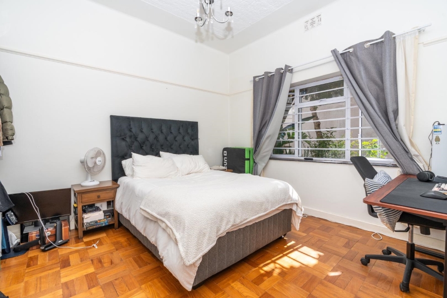 To Let 2 Bedroom Property for Rent in Vredehoek Western Cape